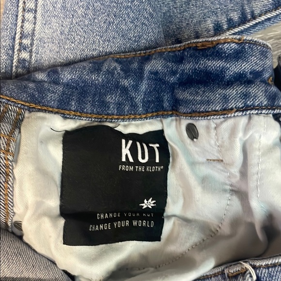 Kut from the Kloth Light Blue Distressed Straight Leg Jeans - Picture 8 of 9